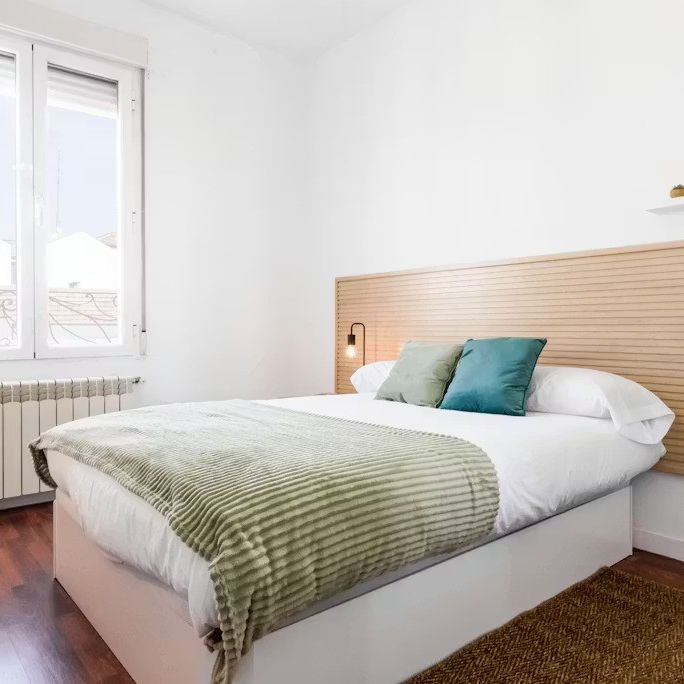 Calle de Fernández de los Ríos, Madrid, Community of Madrid 28015 - Photo 1