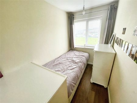 Audrey Walk, Liverpool, Merseyside, L10 - Photo 4