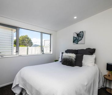 198A Helston Road, Paparangi - Photo 6