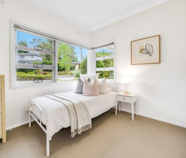 Easy Living in a Quiet, Leafy Thornleigh Setting - Photo 6