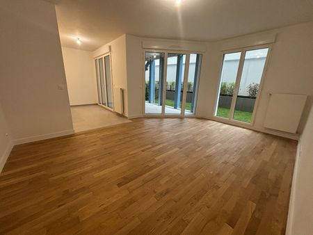 Location appartement 2 pièces, 49.17m², Le Plessis-Robinson - Photo 3