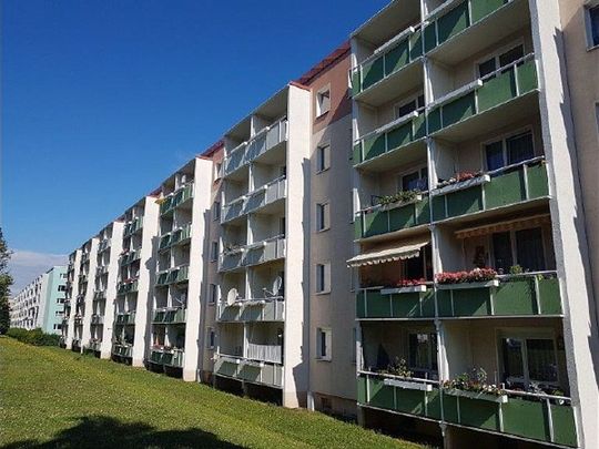 ERSTBEZUG! 2-ZIMMER-WOHNUNG in KAPPEL l BALKON l neuer Laminatboden - Photo 1