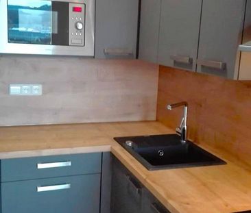 Pronájem bytu 2+kk 42 m² - Fotografie 3