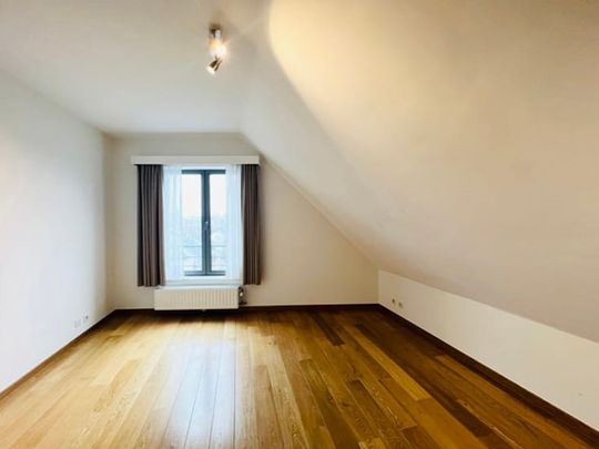 Appartement te huur - Photo 1