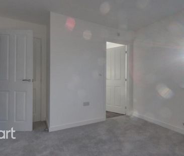 3 bedroom semi-detached house to rent - Photo 6