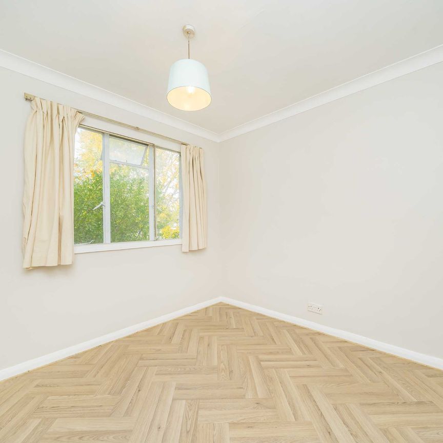 Bromfelde Road, Clapham, SW4, London - Photo 1