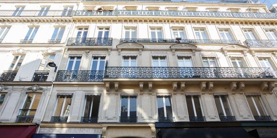 location Appartement T1 DE 32.4m² À PARIS - Photo 3