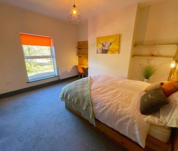 1 bedroom in a house share to rent - Photo 1