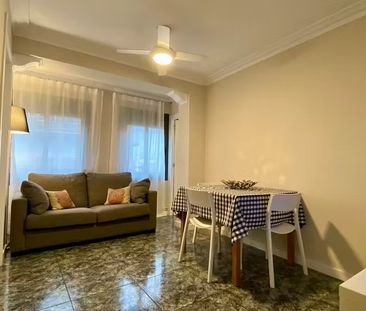 Carrer de la Riera Blanca, L'Hospitalet de Llobregat, Catalonia 08903 - Photo 3