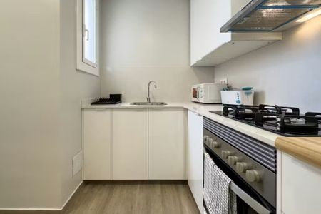 Carrer de Verdi, Barcelona, Catalonia 08024 - Photo 4