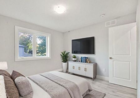 For Lease - 61 Vienna Road Unit# 14, Tillsonburg, Ontario - Photo 5