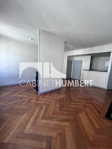 Location Appartement 1 pièce 40m² ST ETIENNE 42000 - Photo 5