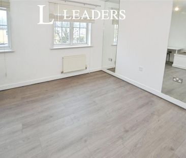 3 bedroom detached house to rent - Photo 6