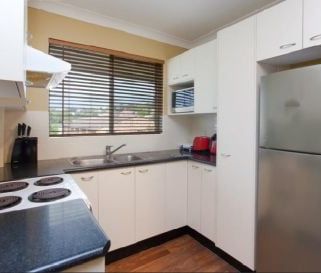 Elevated Living in Prime Merewether Location – Light-Filled Unit wi... - Photo 2