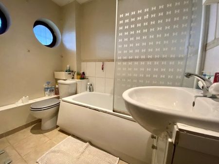 Trevail House, Fareham - Photo 4