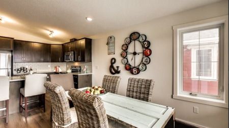 2 Bedroom Townhouse With Attached Garage For Rent In Airdrie. - Photo 2
