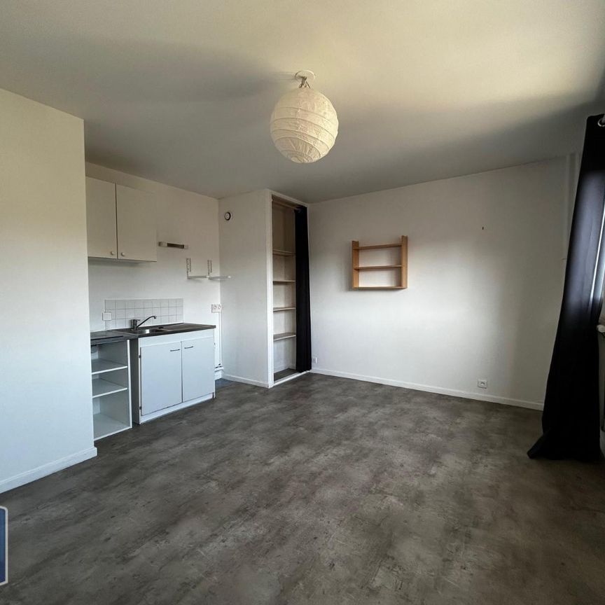 Location Appartement 1 pièce 24m² LILLE 59000 - Photo 1
