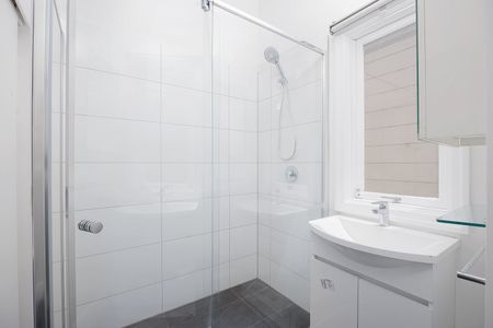 92 Beavers Road, Northcote VIC 3070 - Photo 4