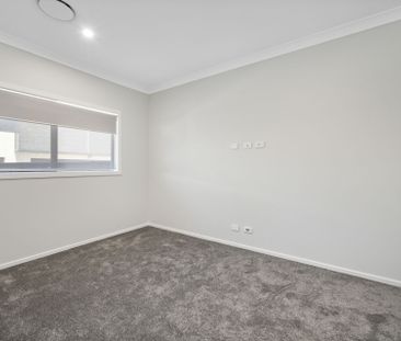12 Courtney Street, Googong - Photo 2