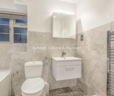 4 bedroom flat to rent - Photo 4
