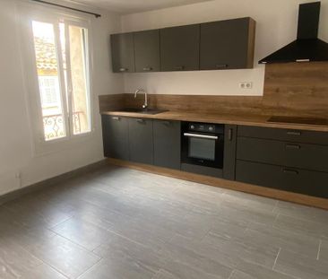 2P MEUBLE AVEC CAVE - CENTRE VILLAGE - Photo 6