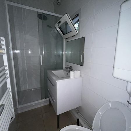 Location Appartement 1 pièce 21m² BORDEAUX 33000 - Photo 4