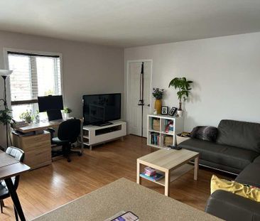4 1/2 style condo - Photo 3