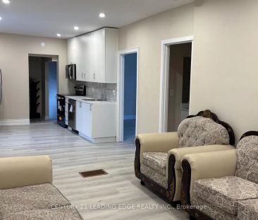 295 MAIN STREET N - Photo 1