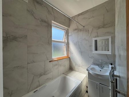 2 Bed Flat, Woodlands Park Road, N15 - Photo 5