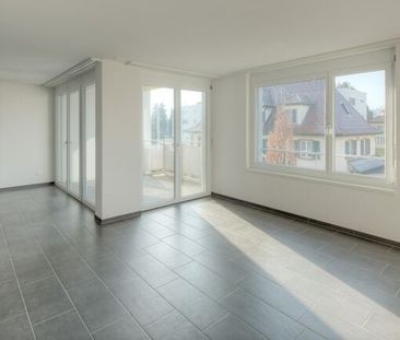 PERFECT FOR SINGLES - Photo 1