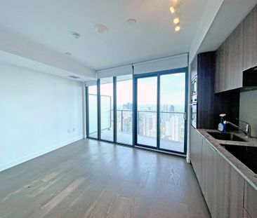 For Lease - 11 Wellesley Street Unit# 4312, Toronto, Ontario - Photo 4