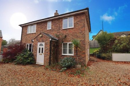 Honeysuckle Cottage, Goadby, Leicester, LE7 - Photo 5