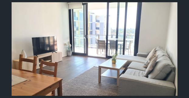 Mascot, Sydney - Whole property for rent - Photo 1