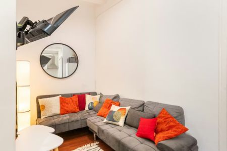 Carrer de Ferlandina, Barcelona, Catalonia 08001 - Photo 5