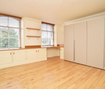 3 bedroom flat to rent - Photo 5