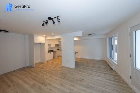 1315 Garnier - Photo 3