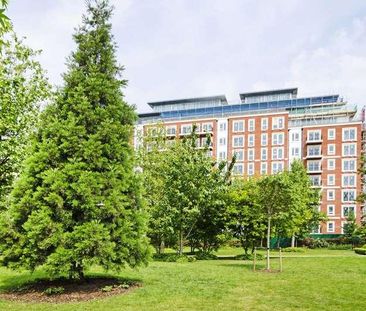 Beaufort Square, Colindale, NW9 - Photo 1