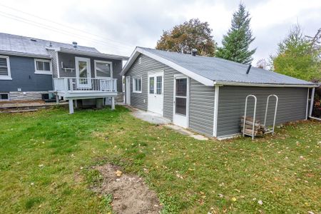 For Lease - 250 Ashley Street, Belleville, Ontario - Photo 4