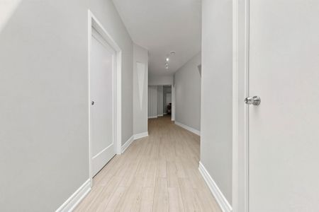 For Lease - 856B Millwood Road, Toronto, Ontario - Photo 4