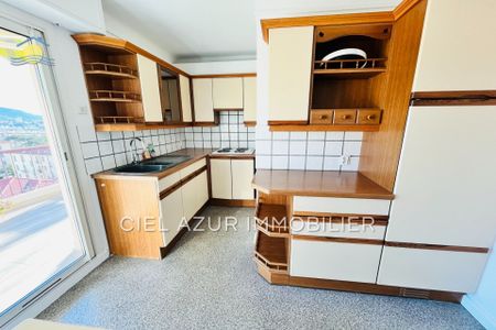 Location Appartement 2 pièces 45m² NICE 06100 - Photo 2