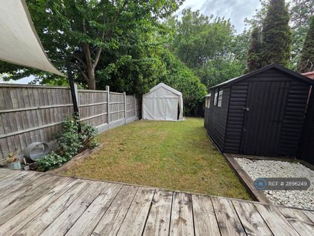 1 bedroom flat to rent - Photo 3