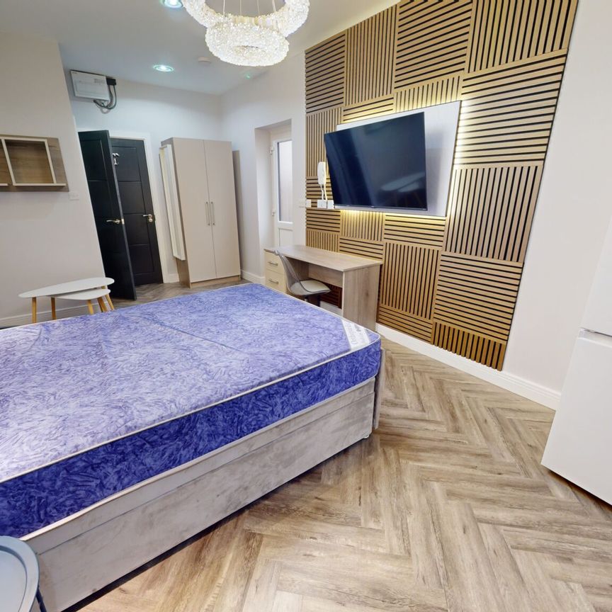 20 Dawlish Road - Photo 1