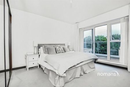 4 bedroom terraced house to rent - Photo 4
