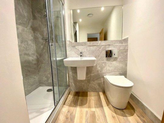 2 bedroom flat to rent - Photo 1