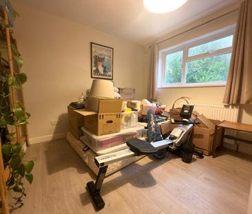 Elmhurst Estate, Bath, Batheaston - Photo 4