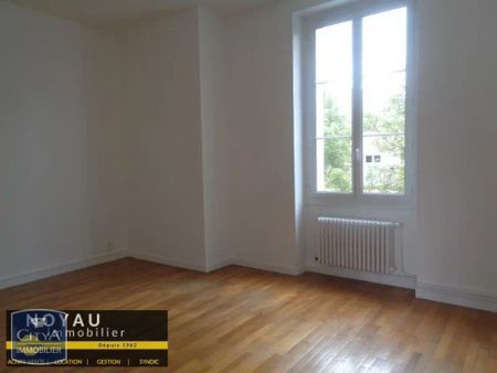 Appartement à louer 4 pièces 102m² - Photo 3