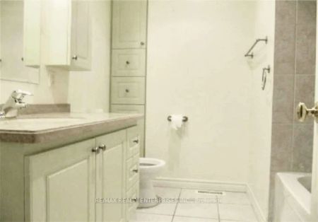 Detached Home For Lease | W9232844 - Photo 3