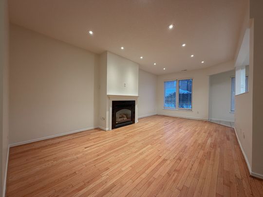 For Lease - 900 Steeles Avenue Unit# 312, Vaughan, Ontario - Photo 1