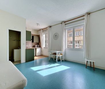 Location Appartement 1 pièce 23m² ST LO 50000 - Photo 5