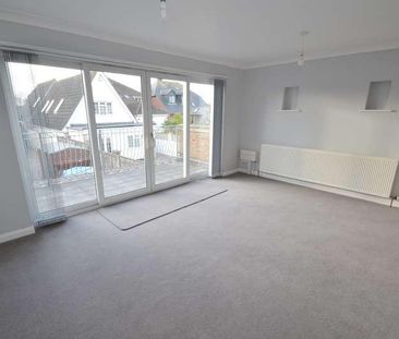 Christchurch, BH23 - Photo 2